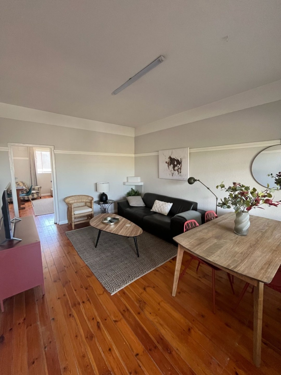 2 Bedroom Property for Sale in Green Point Western Cape